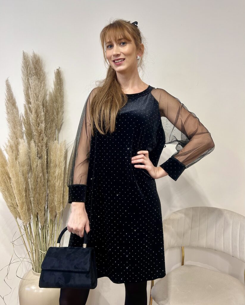 SUKIENKA WELUROWA Z KRYSZTAŁAMI