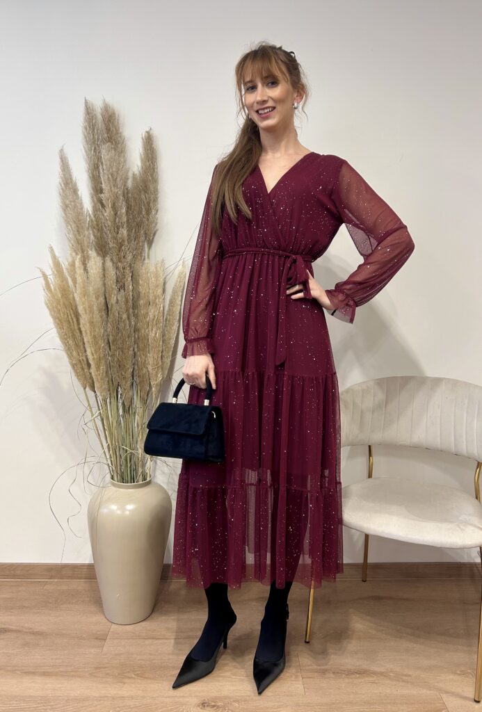 SUKIENKA TIULOWA Z KRYSZTAŁKAMI I PASKIEM