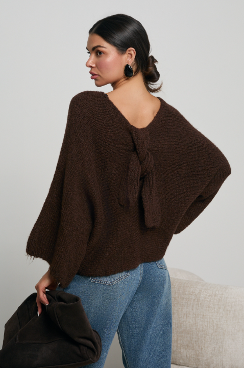 SWETER OVERSIZE Z WIĄZANIEM NA PLECACH