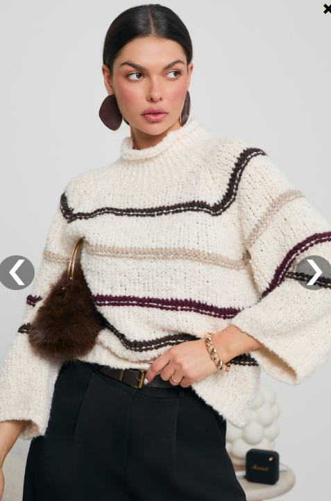 SWETER W CZEKOLADOWE PASKIZ POŁYSKUJĄCĄ NITKĄ